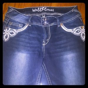 Wallflower jeans size 11